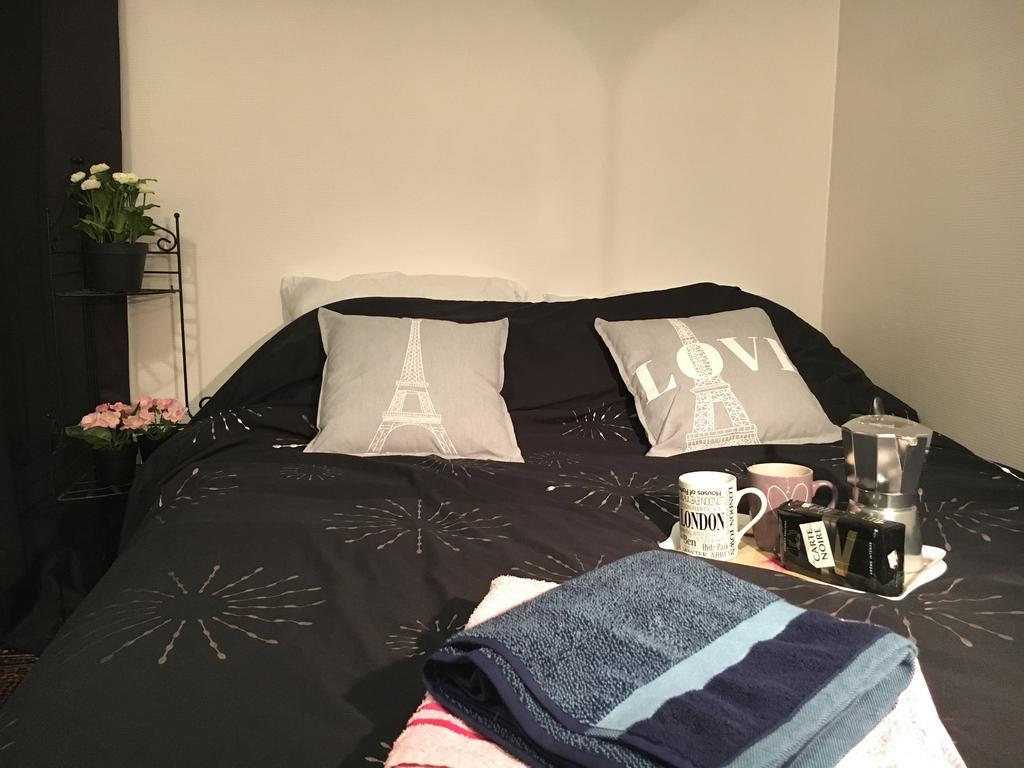 Appartement Eiffel Tower Champs De Mars à Paris Extérieur photo